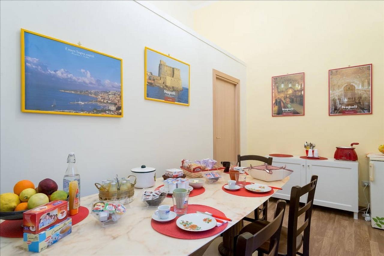 Bed And Breakfast Casa Mariella Neapel Exteriör bild